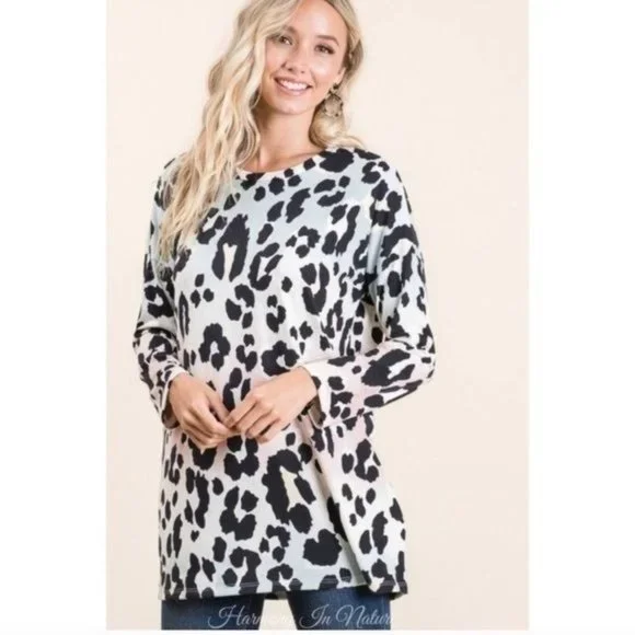 Bombom Animal Print Womens Top Tunic New with Tags Pastel Colors Sz S - Picture 12 of 13